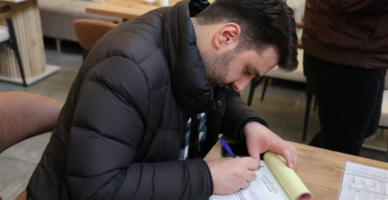 Kartepe'de Ticari İşletmelere Ruhsat Denetimleri Sürüyor