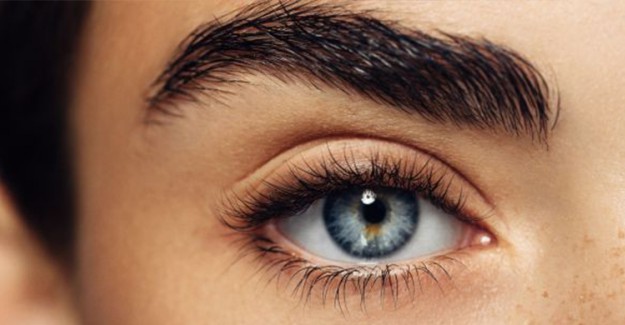 Kaş Peelingi Nedir? Nasıl Uygulanmalı?