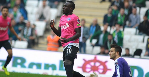 Kasımpaşalı Diagne, Messi ve Neymar’ı Geçti!