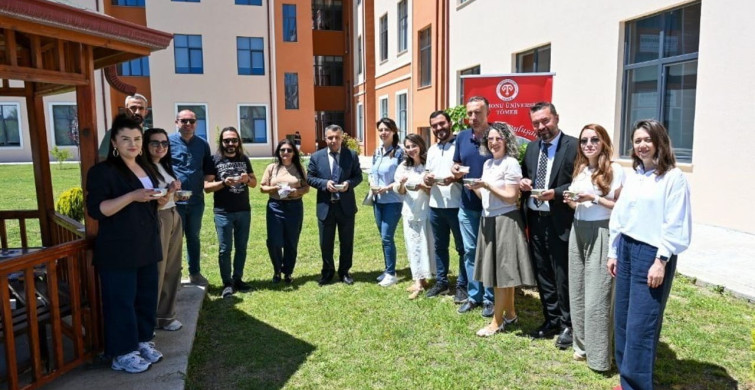 Kastamonu Üniversitesi'nde Muharrem ayı dolayısıyla aşure ikramı