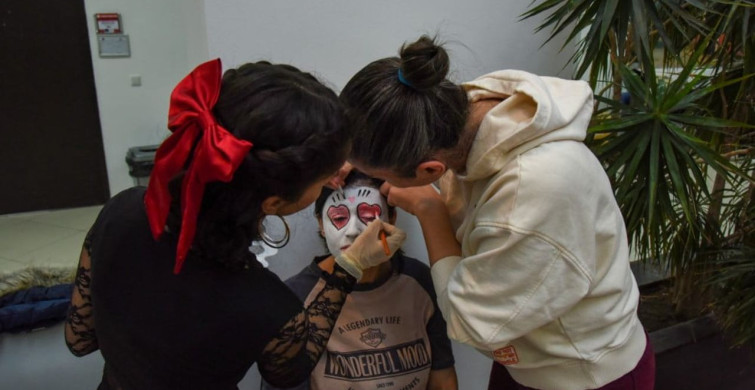 Kastamonu Üniversitesi'nde Yabancı Dil Festivali Coşkusu