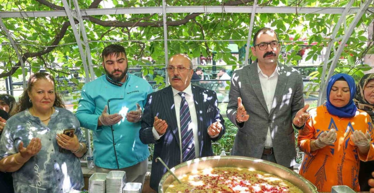 Kastamonu’da aşure ikramları, binlerce vatandaşı buluşturdu