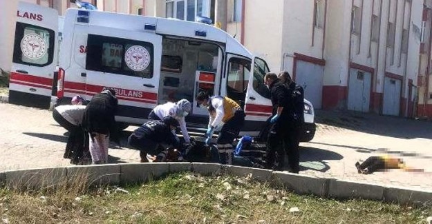 Kastamonu'da Bir Şahıs Önce Komşusunu Sonra Kendisini Vurdu