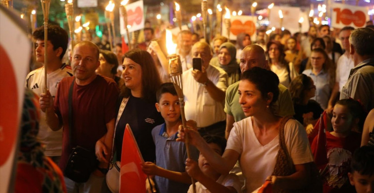 Kastamonu'da Fener Alayı Coşkusuyla Kutlandı