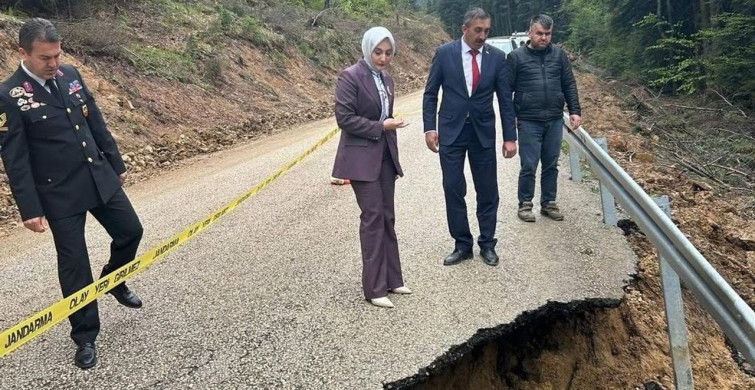 Kastamonu'da Heyelan: Oluközü Grup Yolunda Çökme Meydana Geldi