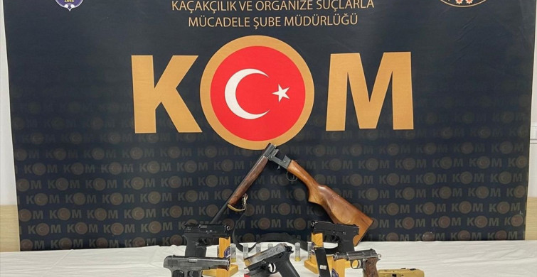 Kastamonu'da Ruhsatsız Silah Operasyonu: 7 Tabanca ve Tüfek Ele Geçirildi