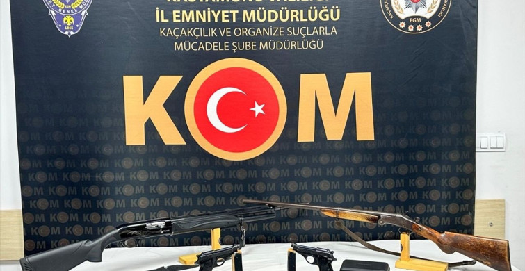Kastamonu'da Ruhsatsız Silah Operasyonu: 8 Gözaltı