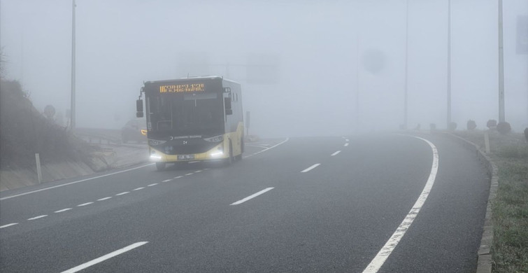 Kastamonu'da Yoğun Sis Ulaşımı Olumsuz Etkiliyor