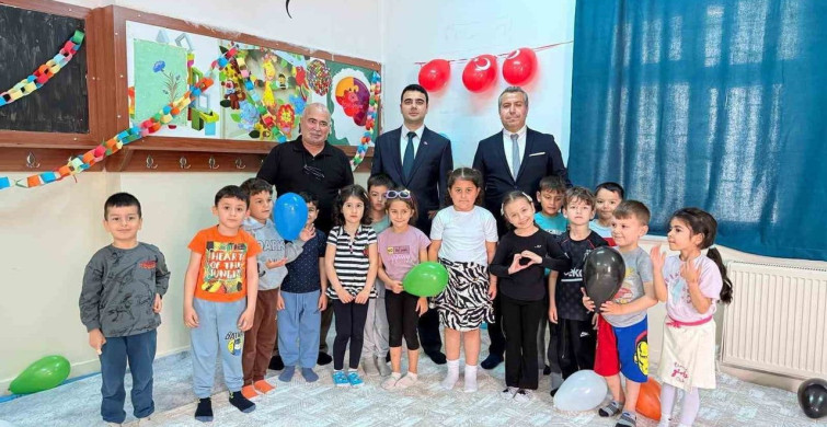 Kaymakam Abdüssamed Kılıç'tan Cumhuriyet Ortaokulu'na Ziyaret