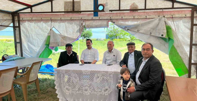 Kaymakam Demirtaş, Gelekçi ailesinin mutluluğuna ortak oldu