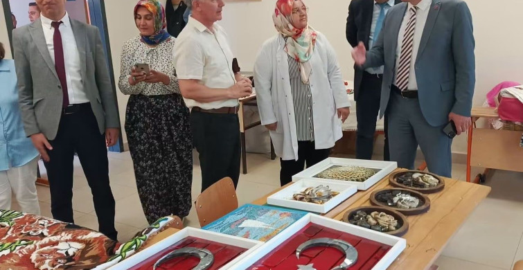 Kaymakam Türker, Halk Eğitimi Merkezi kursiyerleriyle bir araya geldi