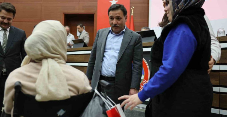 Kayseri Valisi Çiçek'ten Vatandaşlarla Yakın Temas