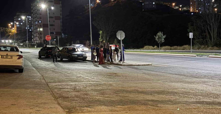 Kayseri'de düğünde bıçaklı kavga: 1 yaralı