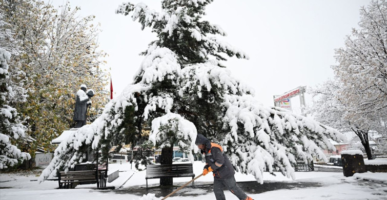 Kayseri'de Kar Yağışı Etkili Oldu