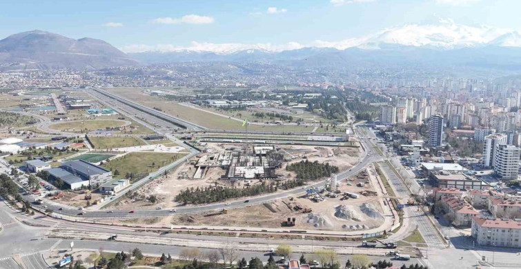 Kayseri'de Kartal Katlı Kavşağı Projesi İle Ulaşımda Yenilik