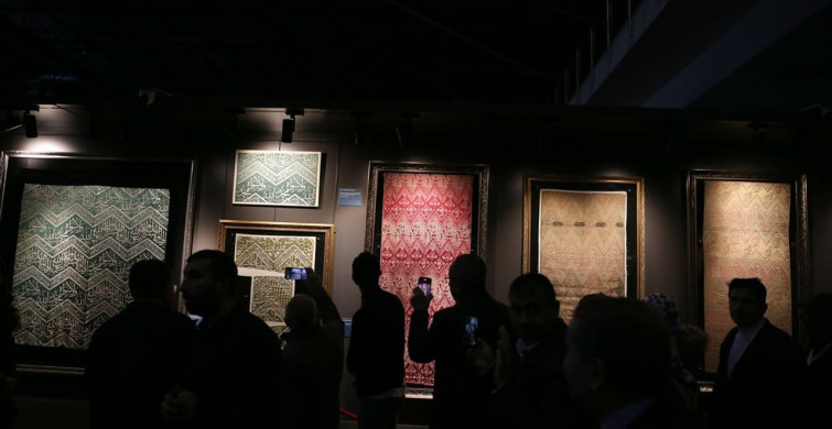 Kayseri'de Kutsal Emanetler ve Vakıf Eserleri Sergisi Açıldı