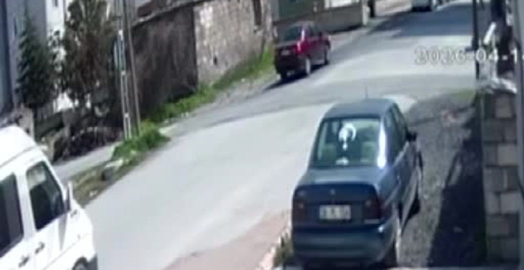 Kayseri'de Öğrenci Servisi ile Rehabilitasyon Servisinin Çarpıştığı Kaza