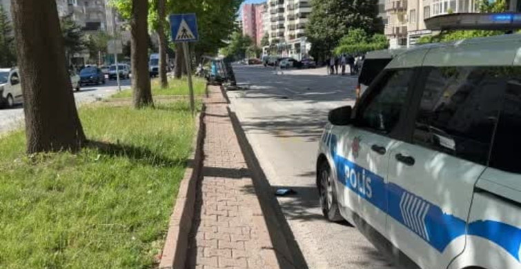 Kayseri'de otomobil ile moped çarpıştı: 5 yaralı