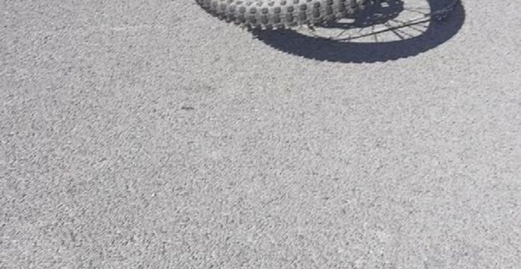 Kayseri'de otomobil ve motosiklet çarpıştı: 1 ölü, 1 yaralı