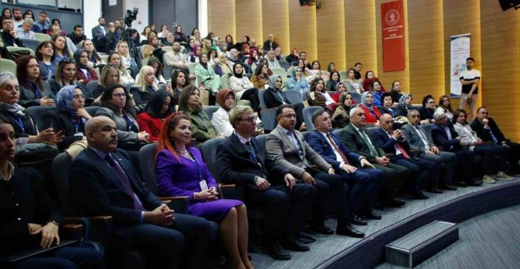 Kayseri'de STEM Eğitimi Çalıştayı Başladı