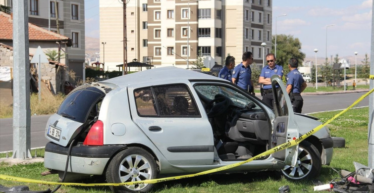 Kayseri'de Trafik Kazası: 3 Ölü, 3 Yaralı