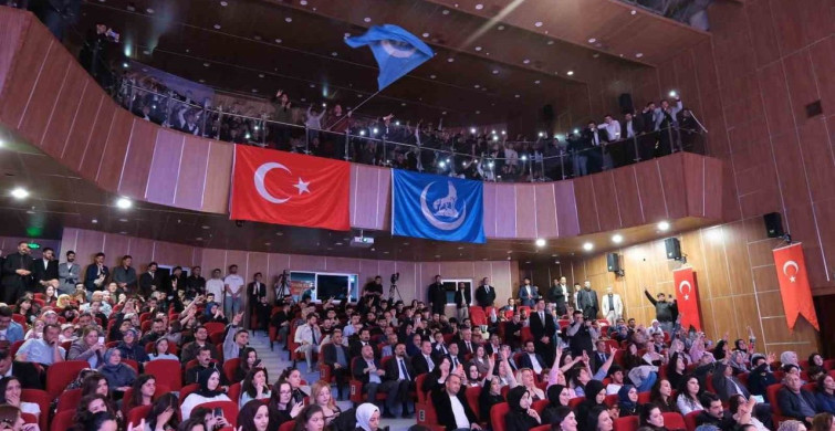 Kayseri'de 'Türk'ün Türküsü' Ses Yarışması Coşkuyla Gerçekleşti
