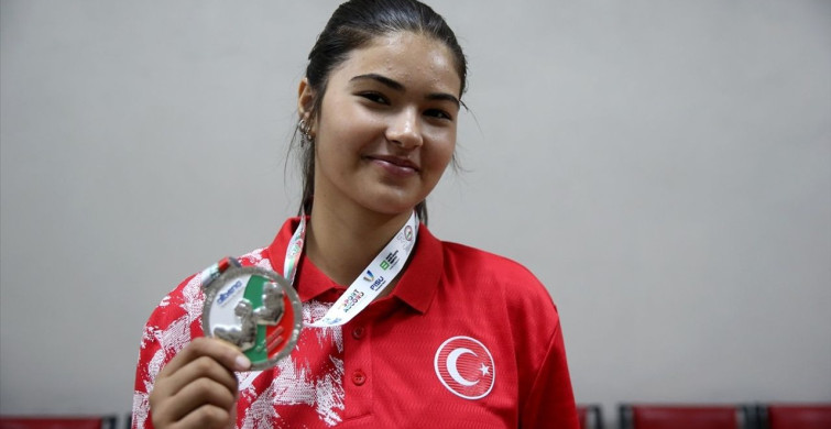 Kayseri'li Genç Bilek Güreşçilerin Şampiyonluk Hikayesi