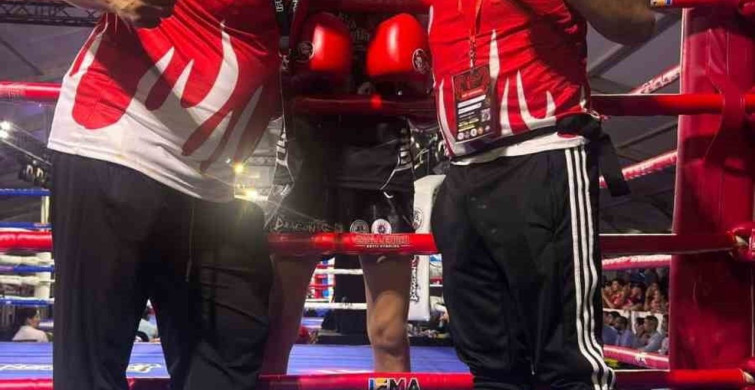 Kayserili muaythai sporcularından dünya arenasında büyük zafer