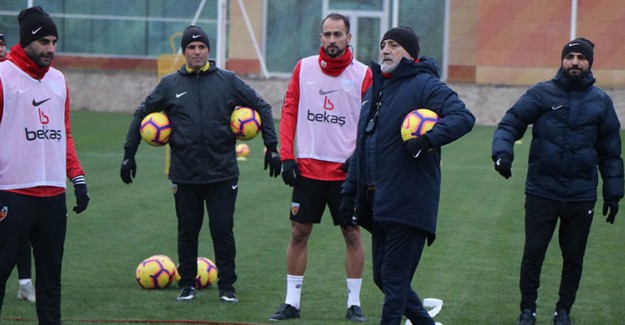 Kayserispor İlk Antrenmanında Eksik Çalıştı!