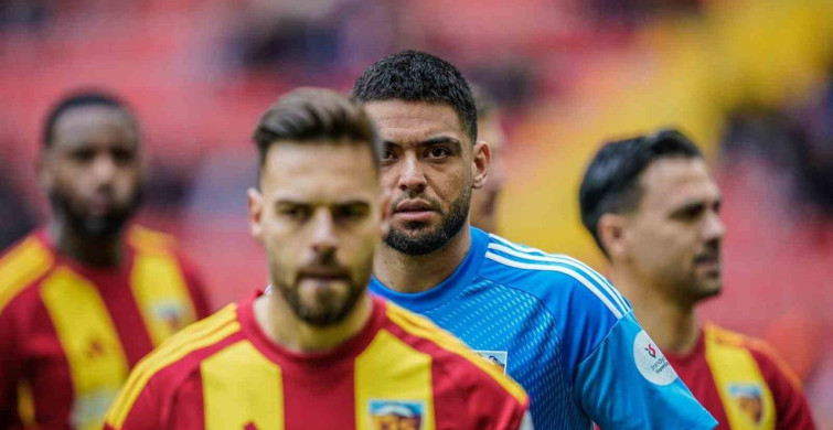 Kayserispor Taraftarından Bilal Bayezit'e Tepki