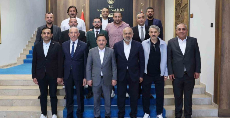 Kayserispor Yönetimi Vali Çiçek'i Ziyaret Etti