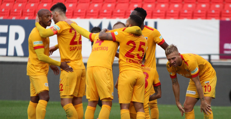 Kayserispor'da Kadro Dışı Krizi!