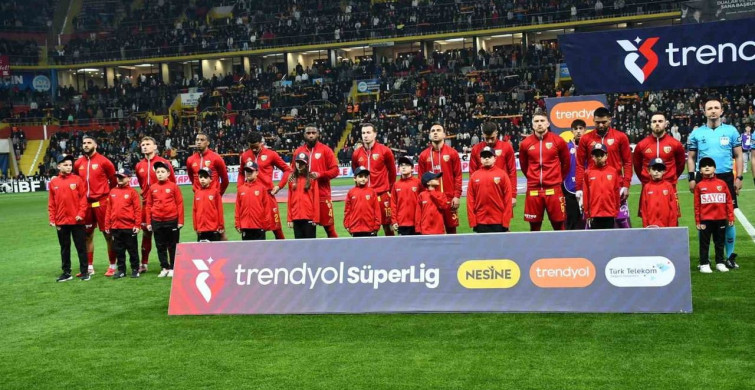 Kayserisporlu Semih Güler: Kümede Kalmak İçin Hızla Toparlanmalıyız