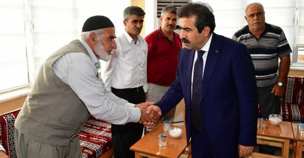 Kayyum Atanan Diyarbakır Belediyesi'nde İşten Çıkarılan Şehit Yakını Ve Gaziler İşe Tekrar Alındı