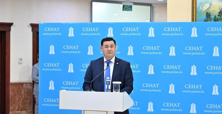 Kazakistan parlamentosu son oturumunu gerçekleştirdi