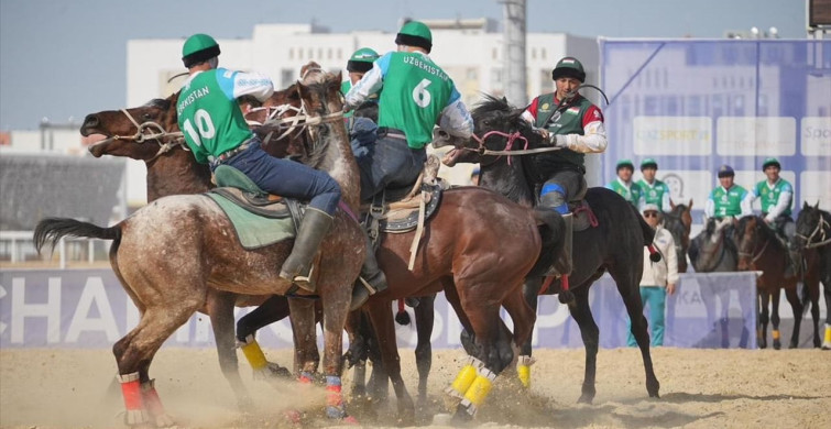 Kazakistan'da Uluslararası Kökpar Turnuvası Düzenlendi