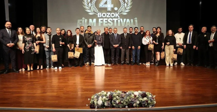 KBÜ öğrencileri Bozok Film Festivali'nden iki ödülle döndü