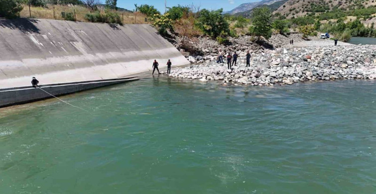 Kelkit Çayı’nda kaybolan Esmanur için arama çalışmaları yeniden başladı