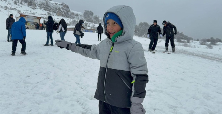 Keltepe Kayak Merkezi'nde Hafta Sonu Yoğunluğu