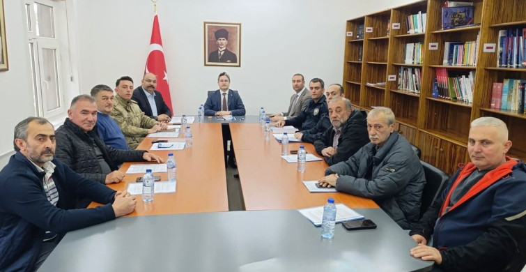 Kemaliye'de Turizm Sezonu İçin Koordinasyon Toplantısı Gerçekleştirildi