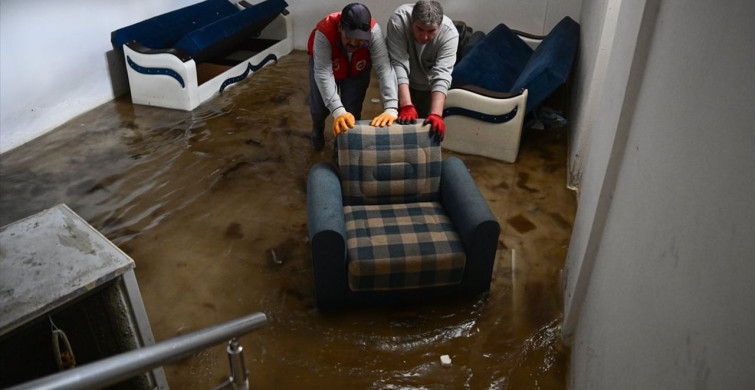 Kemer'de Tarihi Yağışlar Sonrası Hasar Tespiti Devam Ediyor