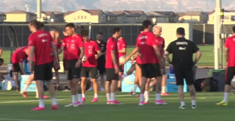 Kenan Yıldız antrenmana dua ederek başladı