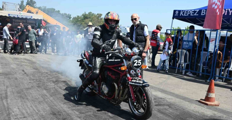Kepez'de Türkiye Motodrag Şampiyonası Heyecanı