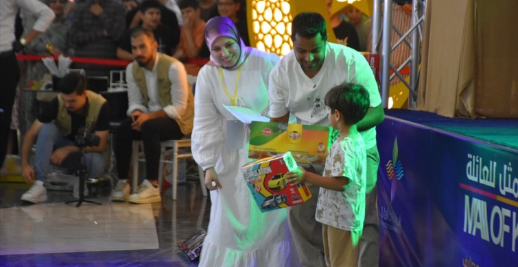 Kerkük'te 'Muhammed' İsimli Çocuklara Hediye Dağıtıldı