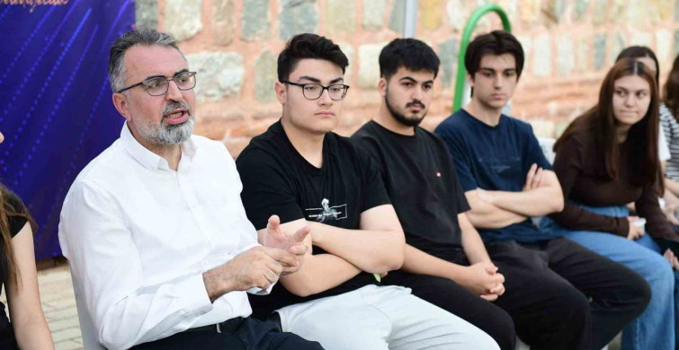 Kestel Belediye Başkanı Ferhat Erol, Gençlerin Taleplerini Dinledi
