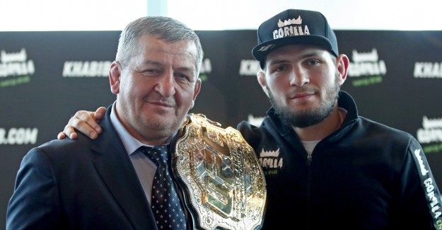 Khabib: 'Coronaya Yakalanan Babamın Durumu Kritik'