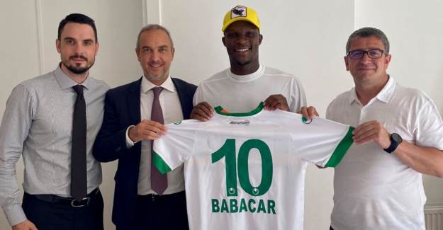 Khouma Babacar Alanyaspor'da