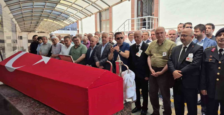 Kıbrıs gazisi müderrisoğlu son yolculuğuna törenle uğurlandı