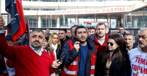 Kılıçdaroğlu Muhalifi "Kırmızı Yelekliler" Genel Merkez Önünde Toplandı