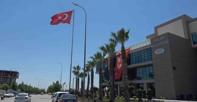 Kilis Belediye Başkanı Hakan Bilecen'den İlk Açıklamalar